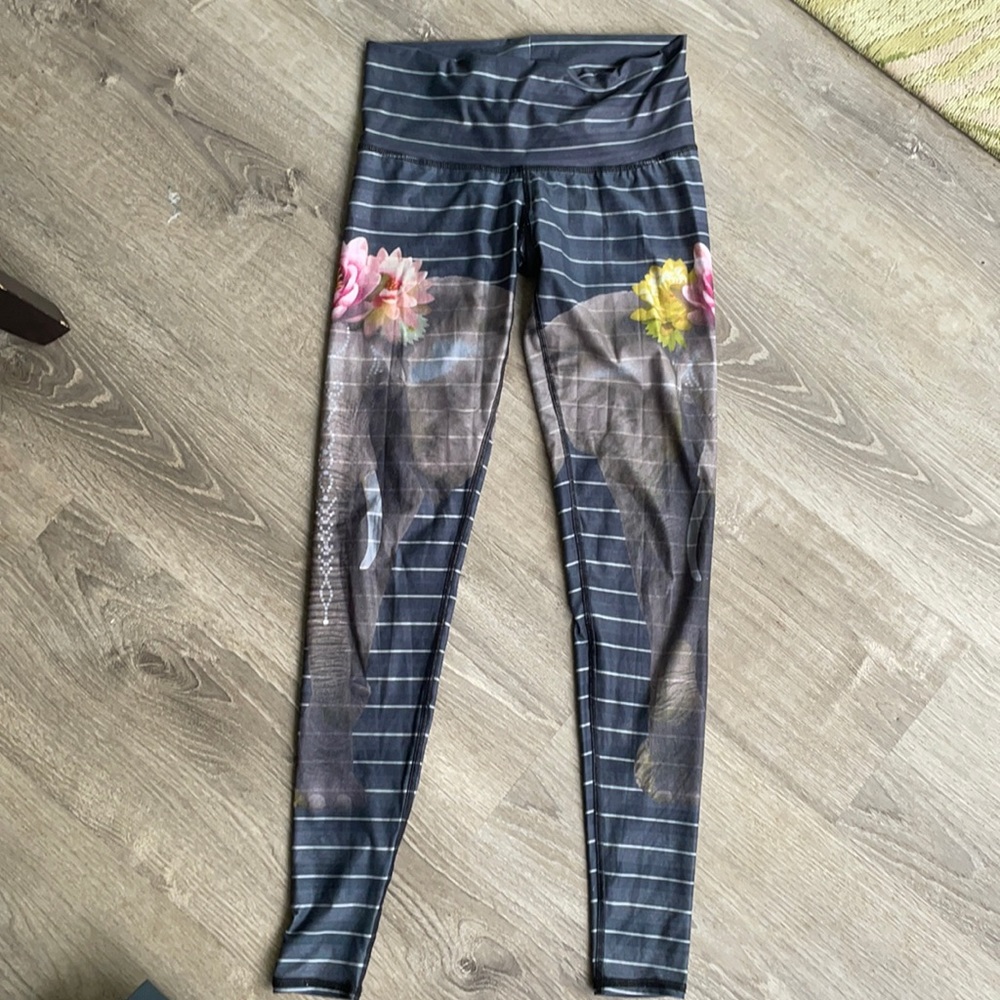 Teeki leggings small